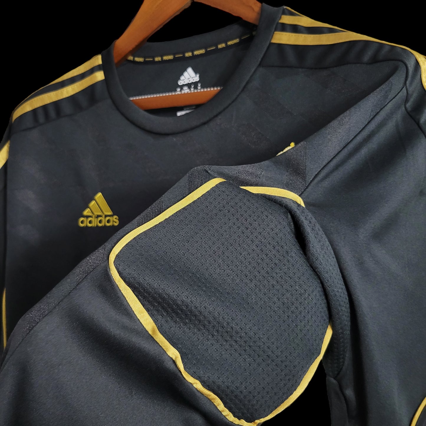 Real Madrid Away 11-12 Retro Premium Replica Jersey