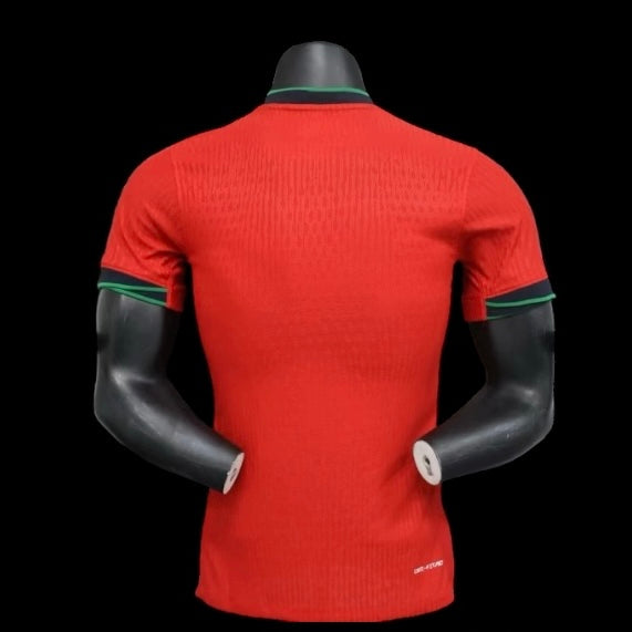 የፖርቹጋል መነሻ 24/25 ፕሪሚየም ቅጂ ጀርሲ ማጫወቻ ስሪት