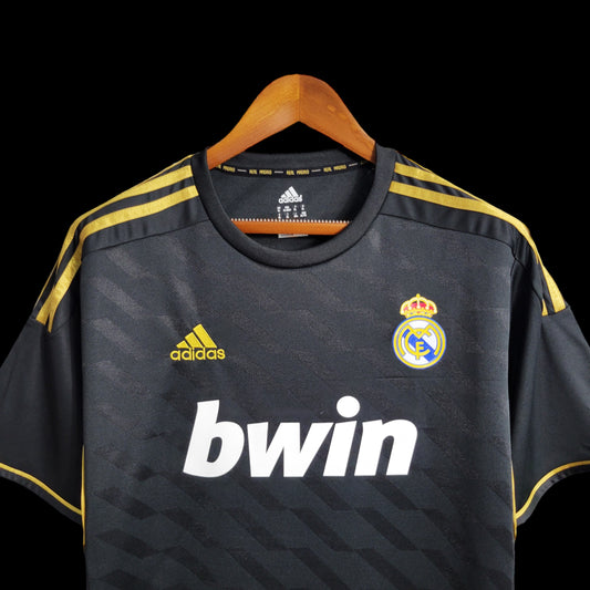 Real Madrid Visitante 11-12 Retro Jersey Réplica Premium
