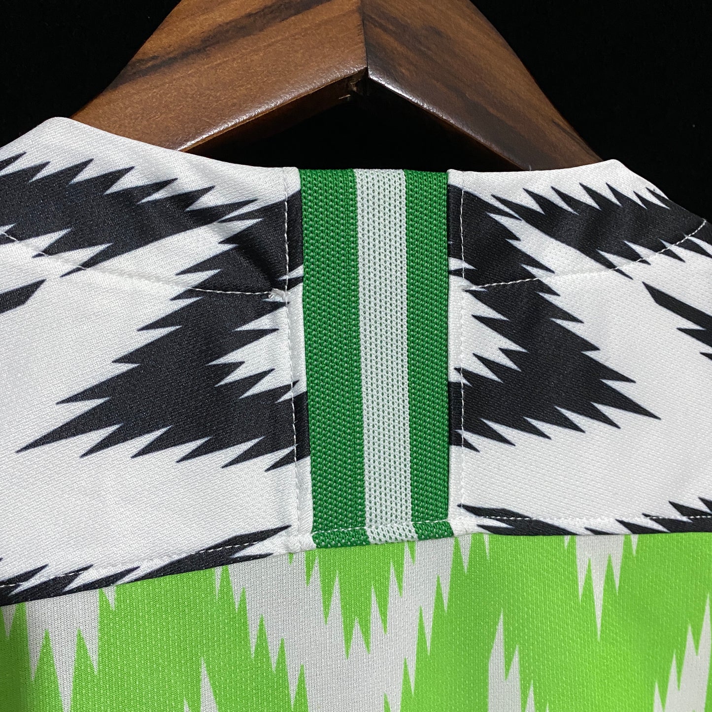 Nigeria Local 2018 Retro Jersey Réplica Premium