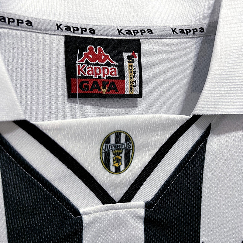 Juventus Local 96-97 Retro Jersey Réplica Premium