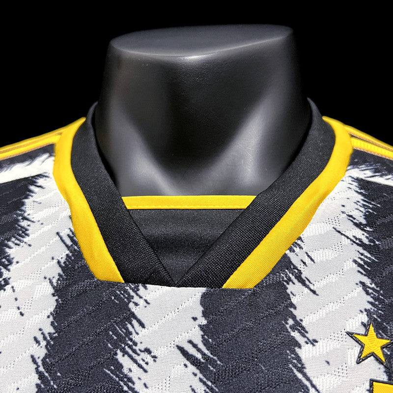 Juventus Local 23-24 Jersey Réplica Premium