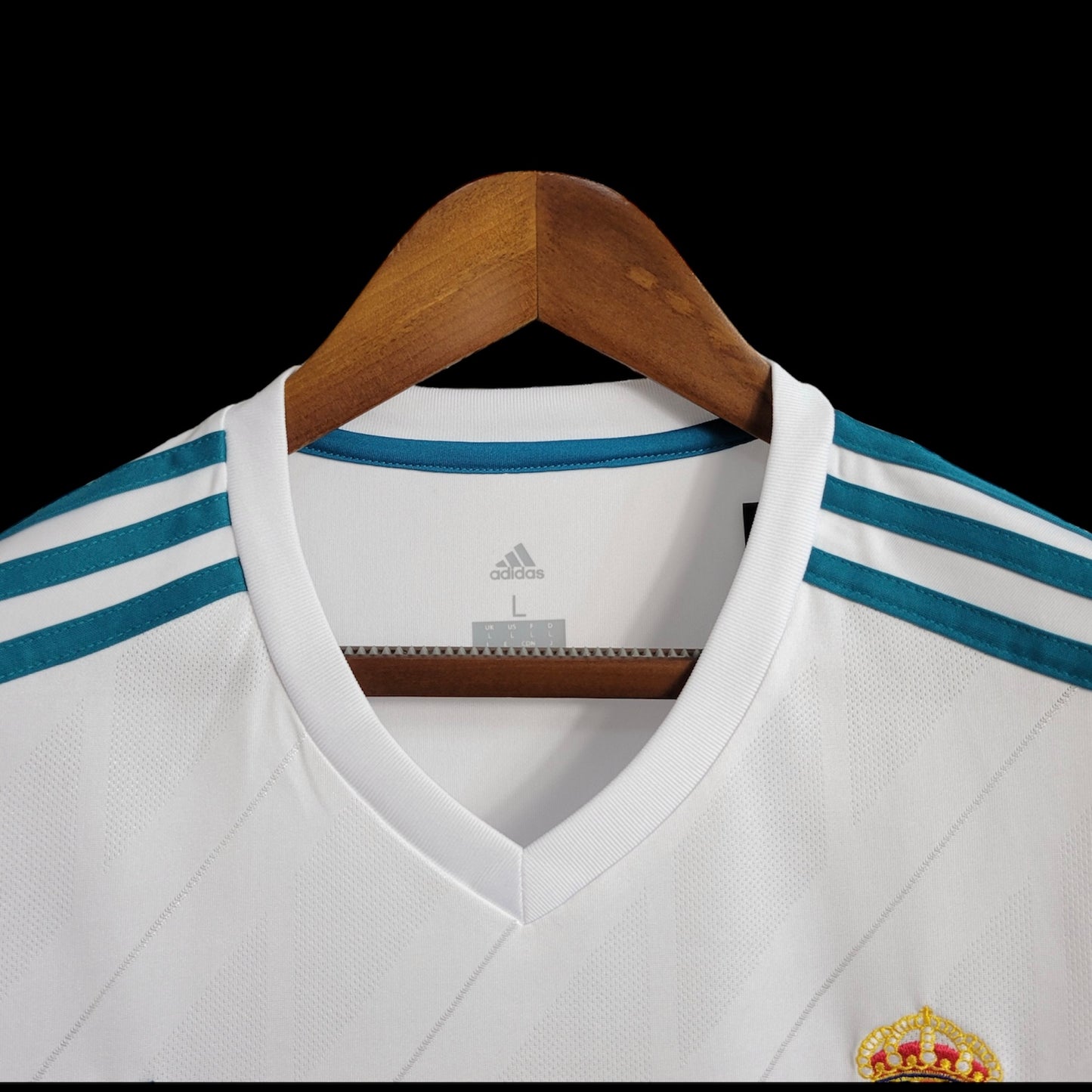 Real Madrid Home 17-18 Retro Premium Replica Jersey