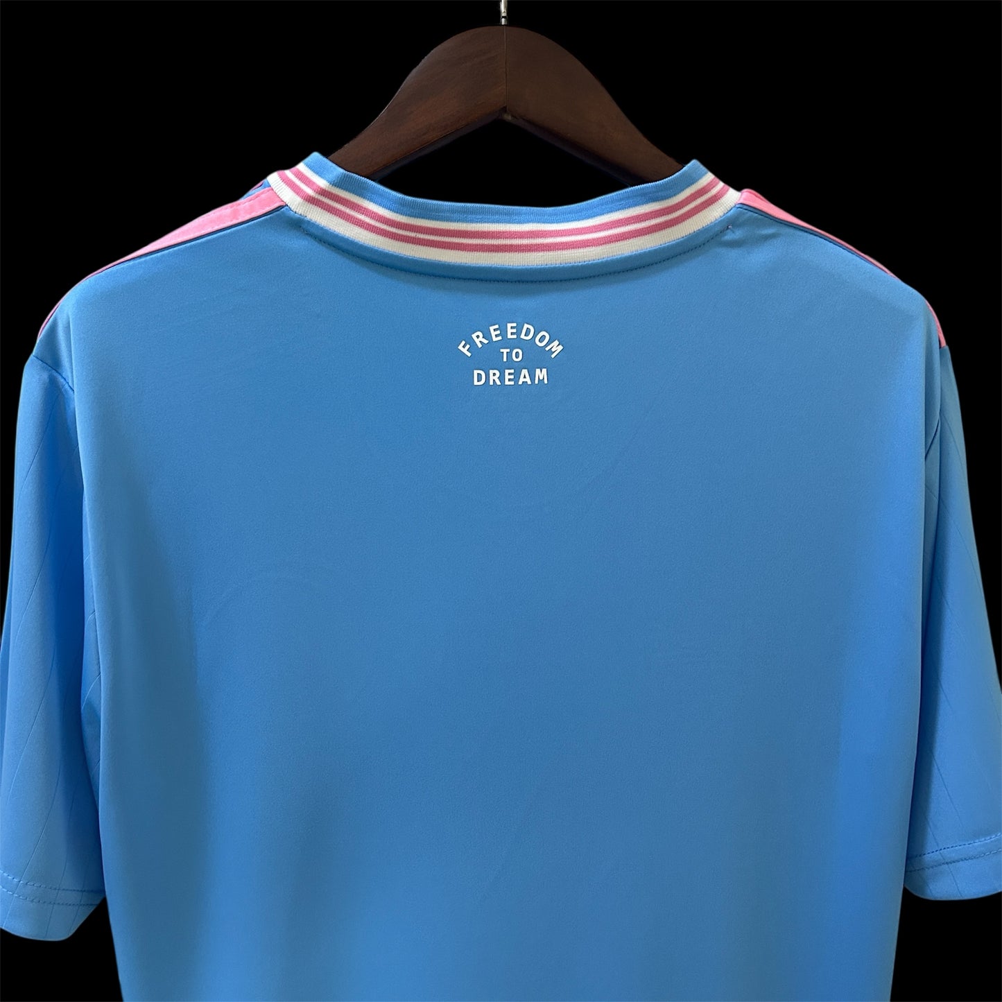 Inter de Miami Tercer Kit 25/26 Versión Fan