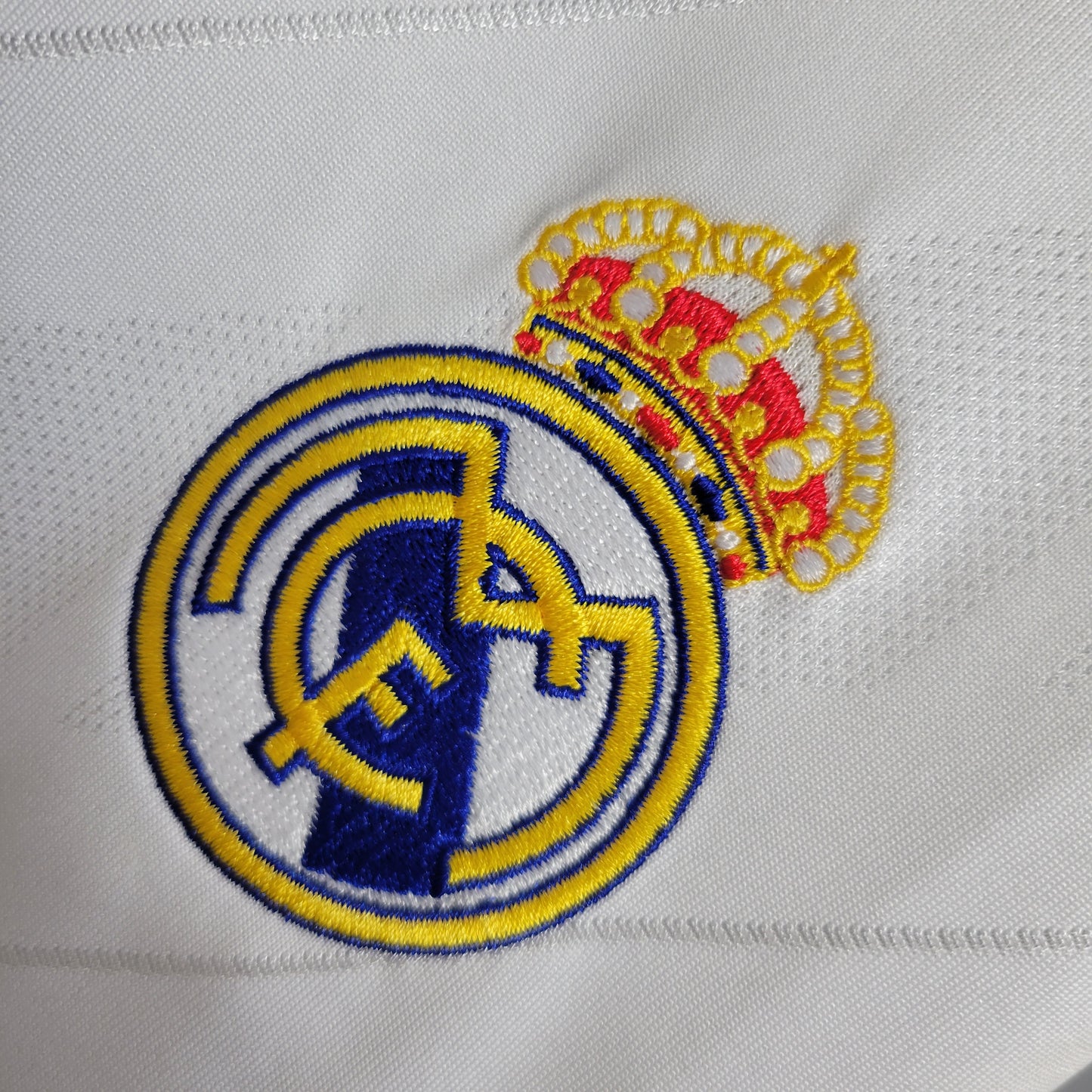 Real Madrid Home 17-18 Retro Premium Replica Jersey